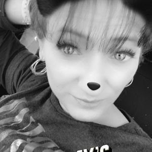 Meet your Posher, Tara lou